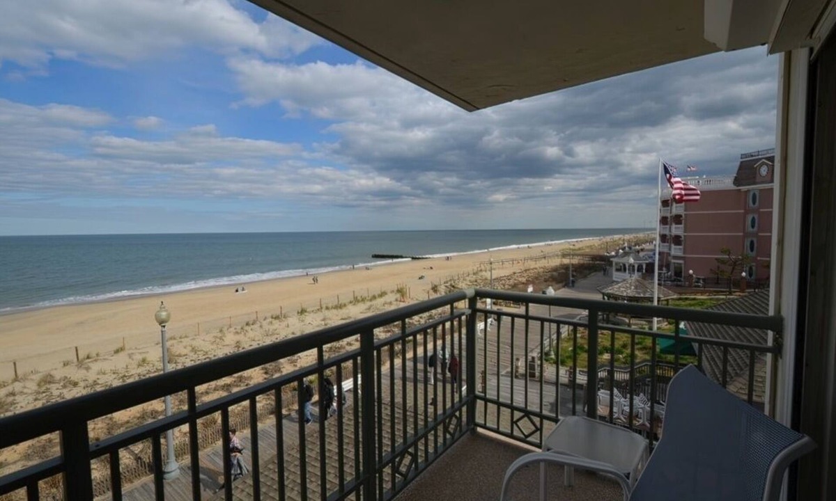 Rehoboth Beach Condo | Edgewater House - Ocean Front Units With Spectacular Views!