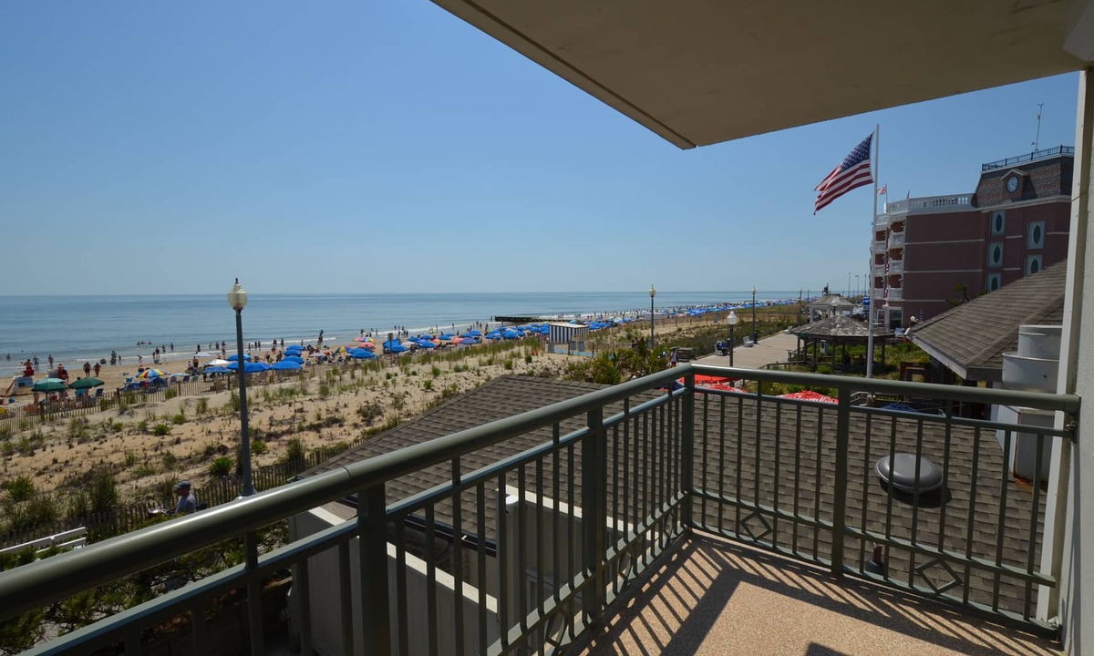 Rehoboth Beach Condo | Edgewater House - Ocean Front Units With Spectacular Views!
