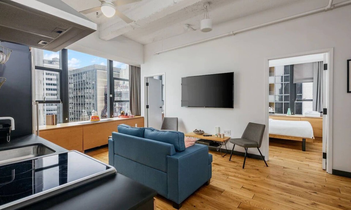 Financial District Apartment | Elegant Apartment w/Kitchen Near Subway | Ideal NYC Explorer's Haven