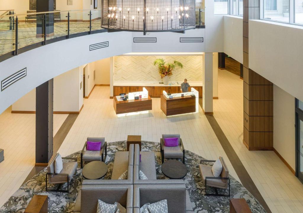 Berkeley Heights Hotel | Embassy Suites By Hilton Berkeley Heights