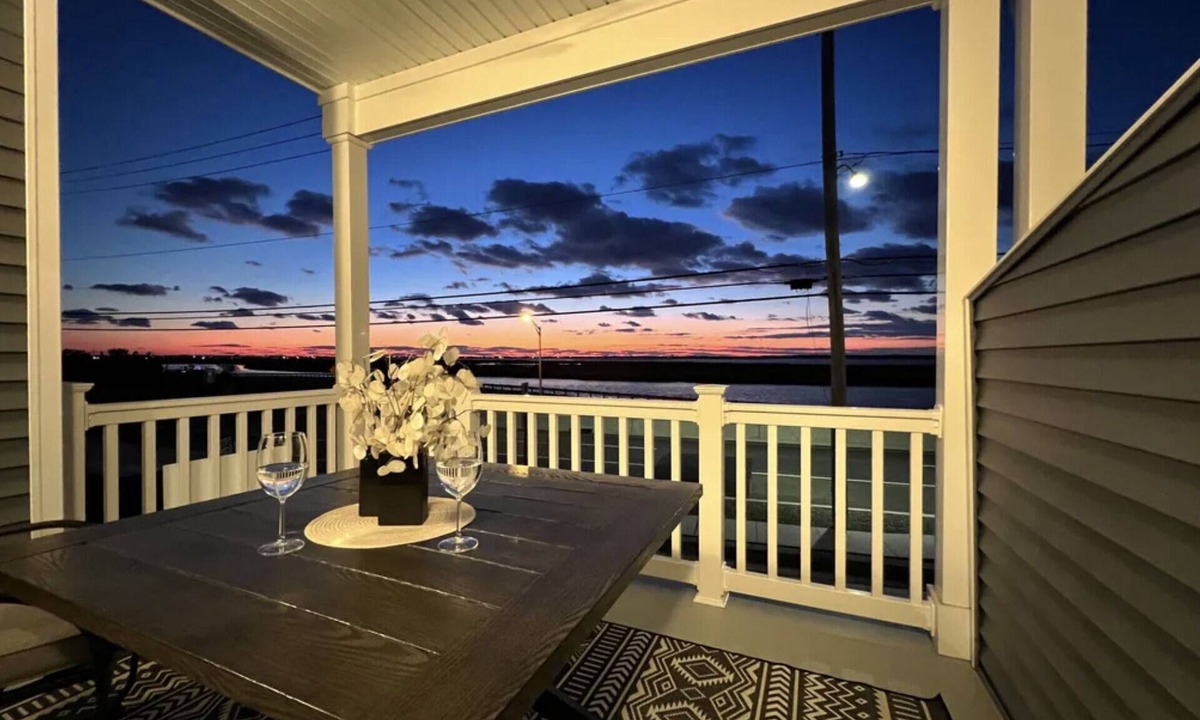 Anglesea House | End of Summer Blowout Deals, New Bayfront Home, North Wildwood, Stunning Sunsets