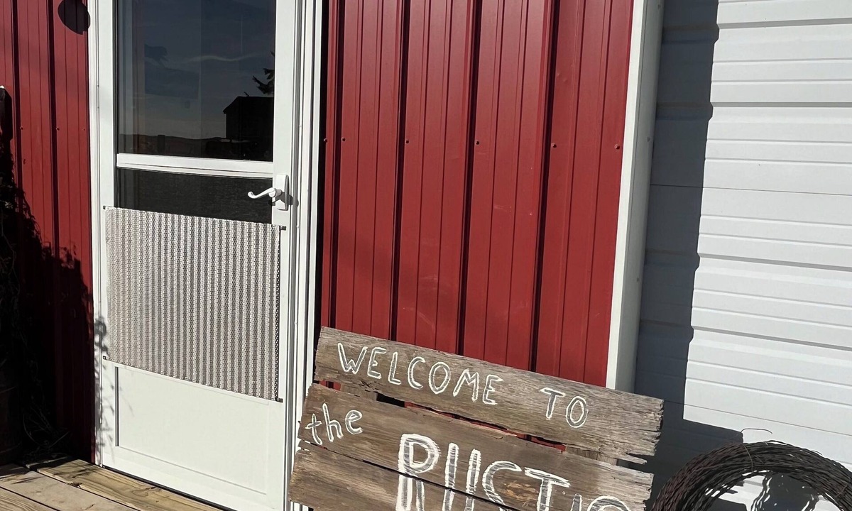Beaver County Apartment | Enjoy peaceful prairie sunsets in rustic lodging in No Mans Land.