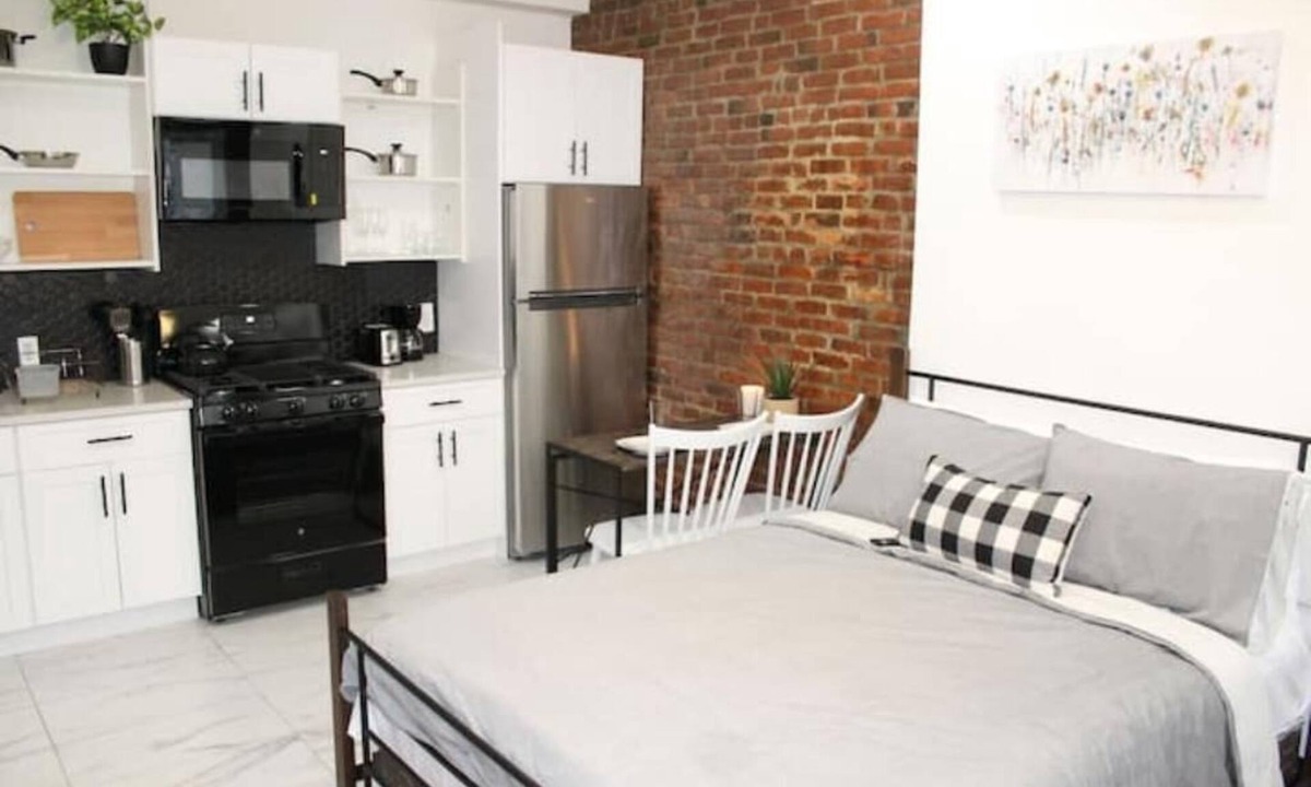 Bedford-Stuyvesant Apartment | Entire Single Suite in Bedford-Stuyvesant