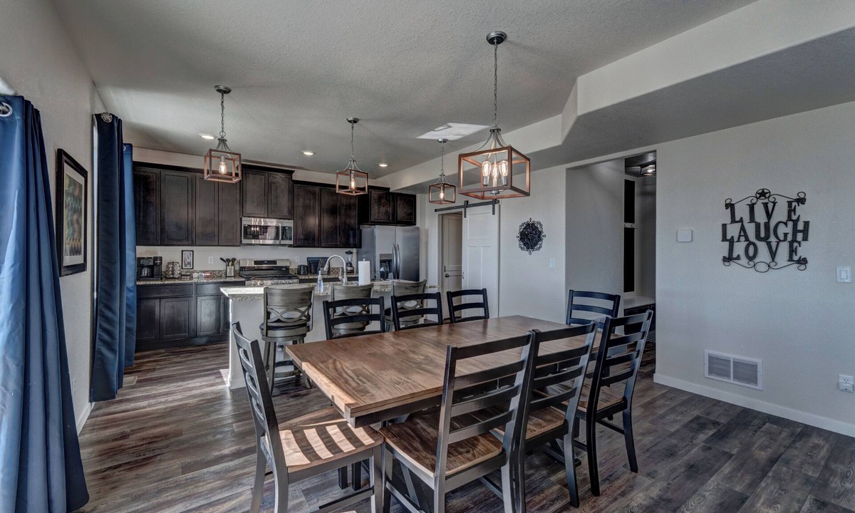 Rapid City House | Executive Stay for Work & Family
