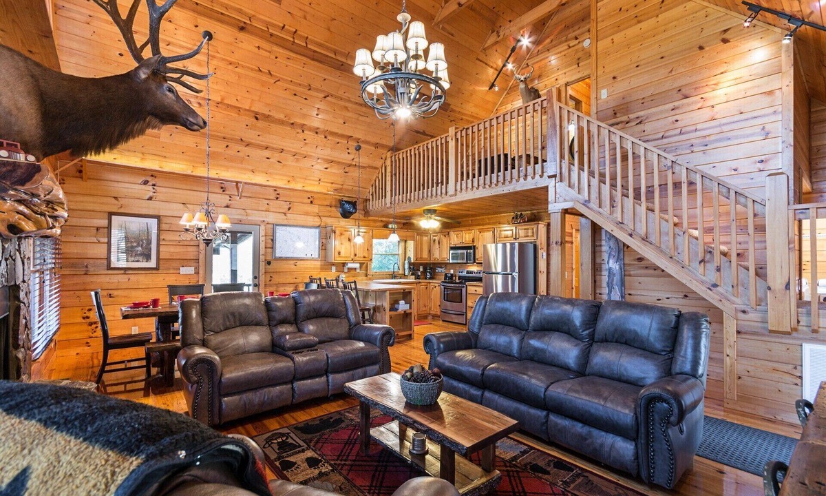 Hemp Cabin | EXPANDED MTN/VALLEY VIEW-500FT NOISY TROUT STOCKED HEMPTOWN CREEK-ARCADE-FIREPIT