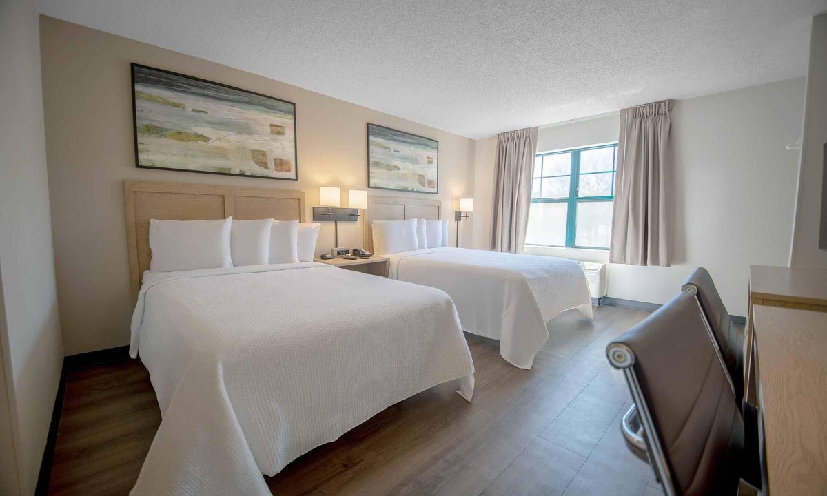 Red Bank - Tinton Falls Hotel | Extended Stay America Suites Red Bank Middletown