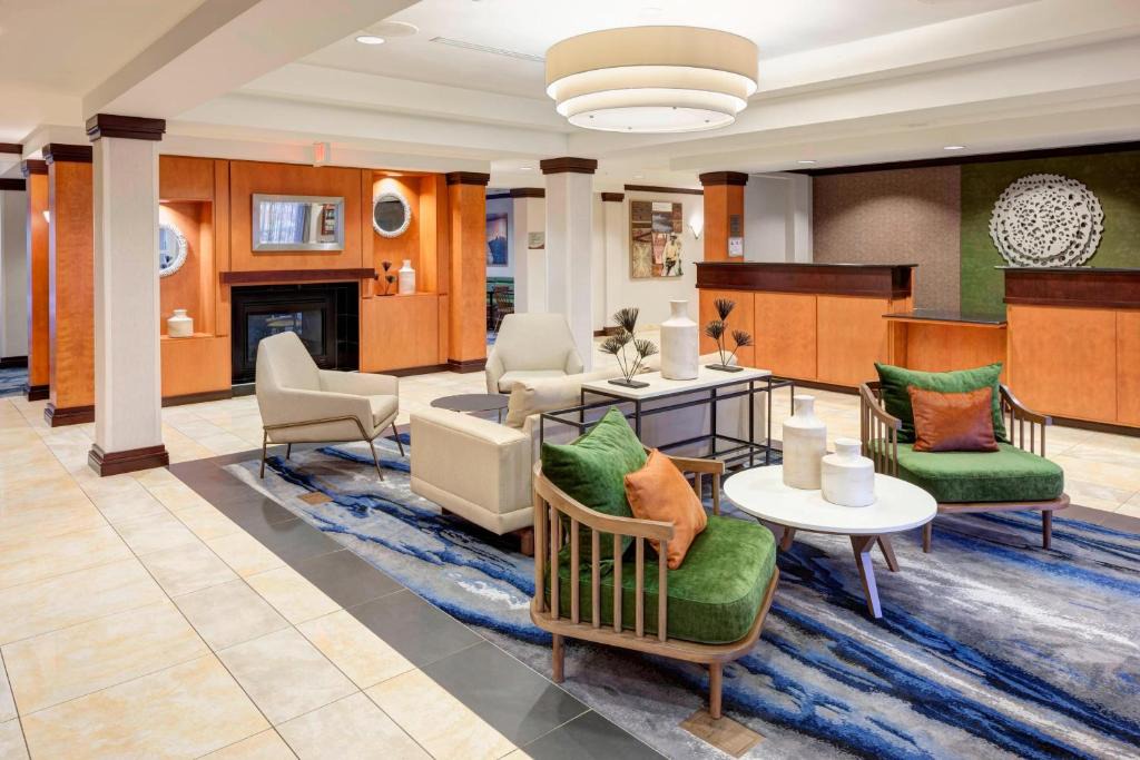 Wilmington Hotel | Fairfield by Marriott Inn & Suites Wilmington Wrightsville Beach