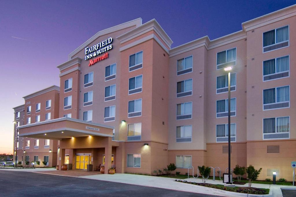 McNeil Hotel | Fairfield Inn & Suites by Marriott Austin Parmer Tech Ridge