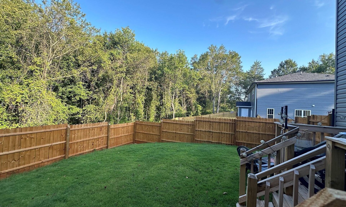 Taylors House | Fenced in Yard/15 Min to DT GVL/Fire Pit/Grill