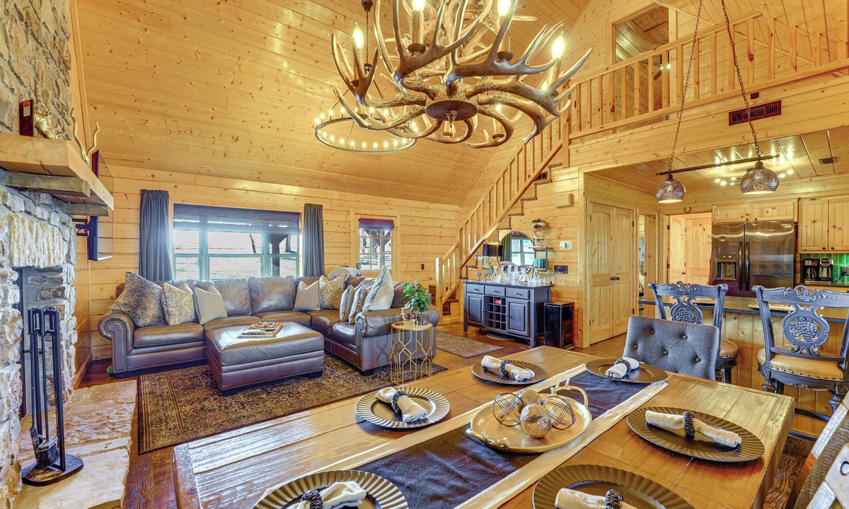 Maysville Cabin | Fish, Raft & Relax! Spacious Sulphur Springs Home