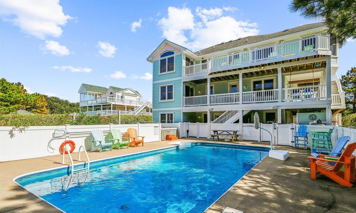 Whalehead Beach House | FREE 1:00 Check in! Private pool, game room, hot tub! EXQUISITE UPSCALE Decor!