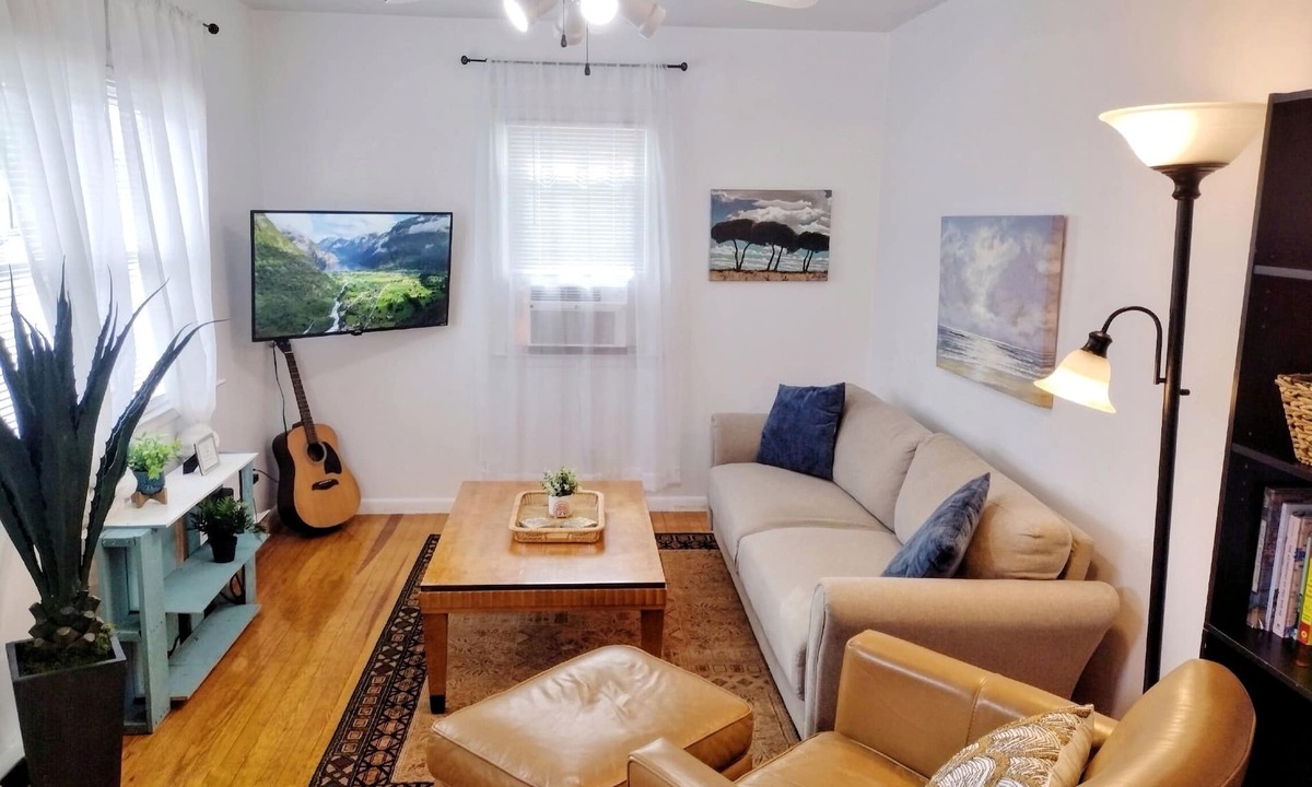 Villas House | *FREE BEACH TAGS*DOGS OK*QUIET/CLEAN near the Dog friendly Delaware Bay☆