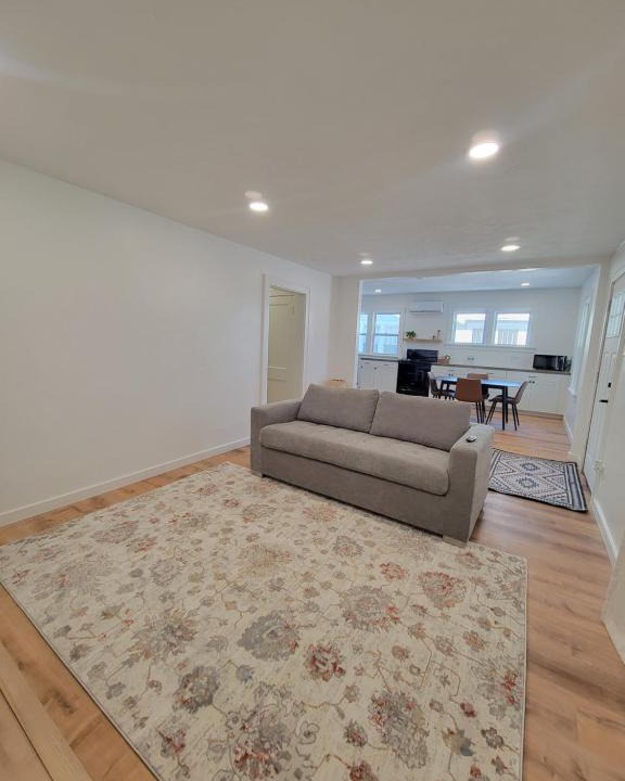 Sioux City House | Gaga House