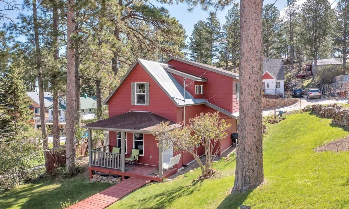 Deadwood House | Getaway Retreat in the Black Hills