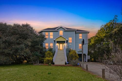 Corolla House | Golf & Surf 7br- Private Pool, 5 Min To Beach
