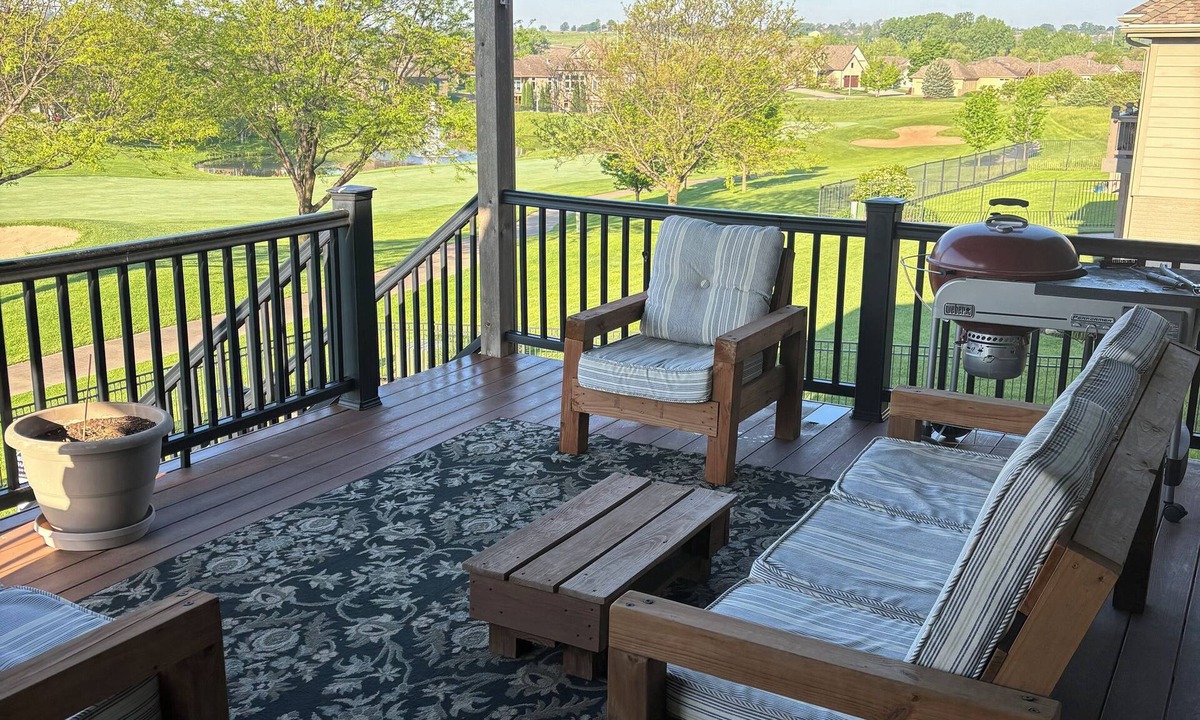Jefferson House | Gorgeous golf course property at the Players Club Deer Creek.