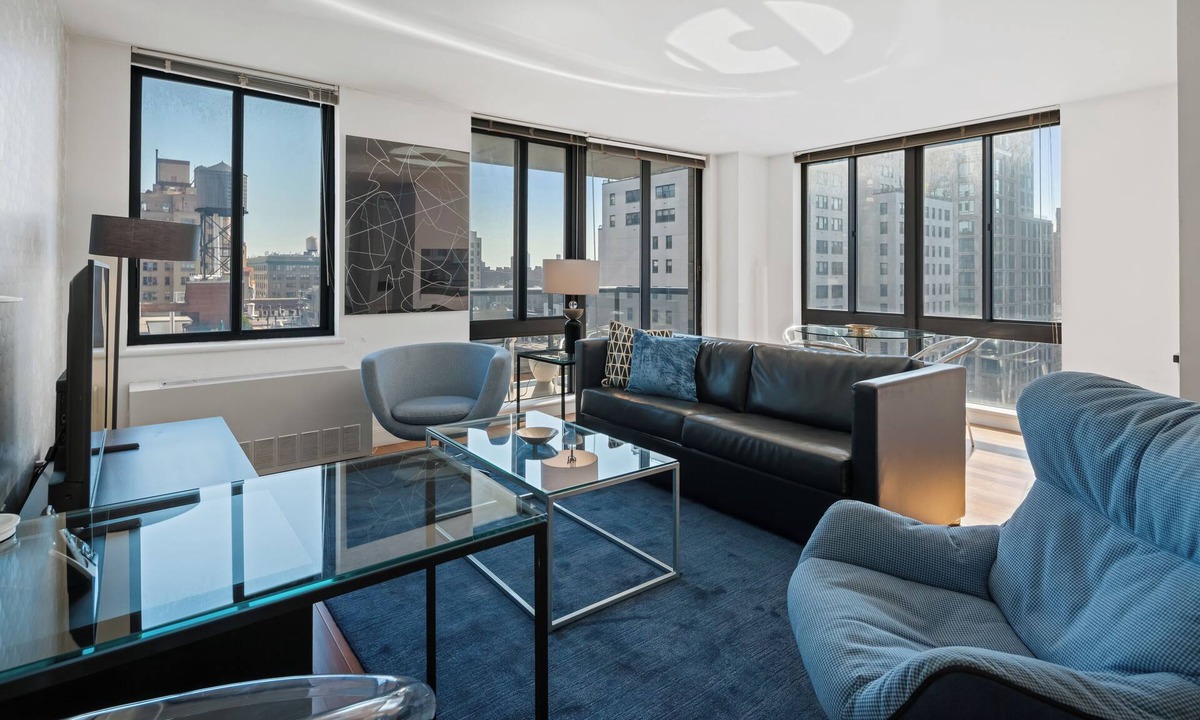 Gramercy Apartment | Gramercy Park 1 Bedroom with Private Balcony