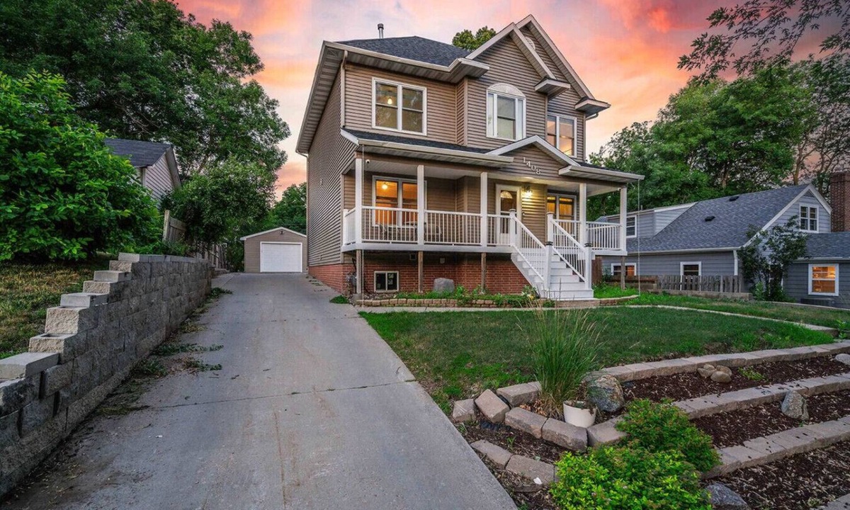 Sioux Falls House | Grand Palace Cottage Escape