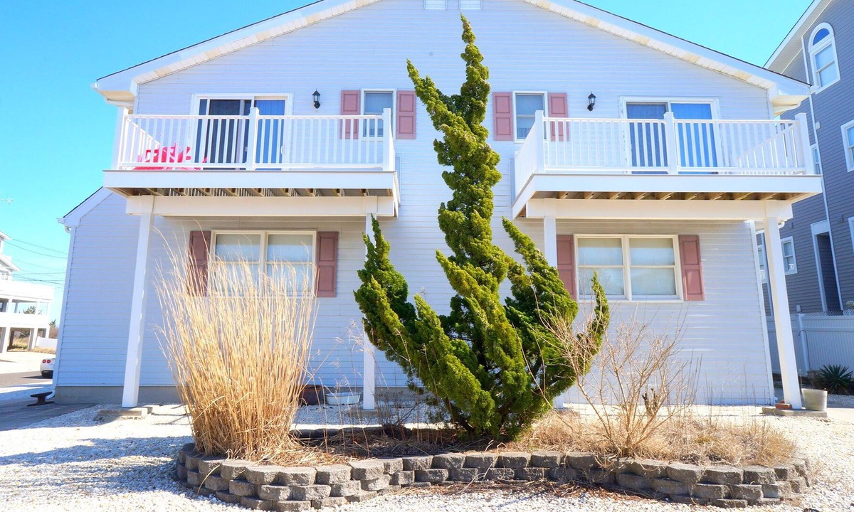 Townsend's Inlet House | Great location: only 100 feet to beach(3rd house from!)