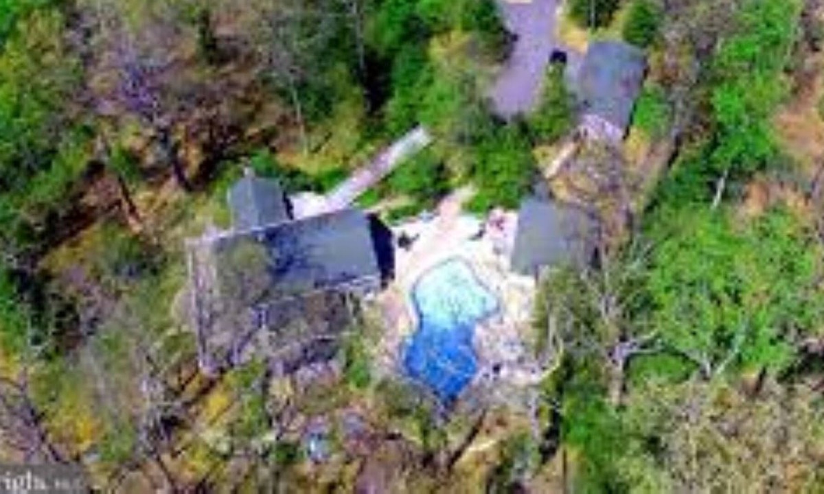 Arnold House | Guest house by the Bay