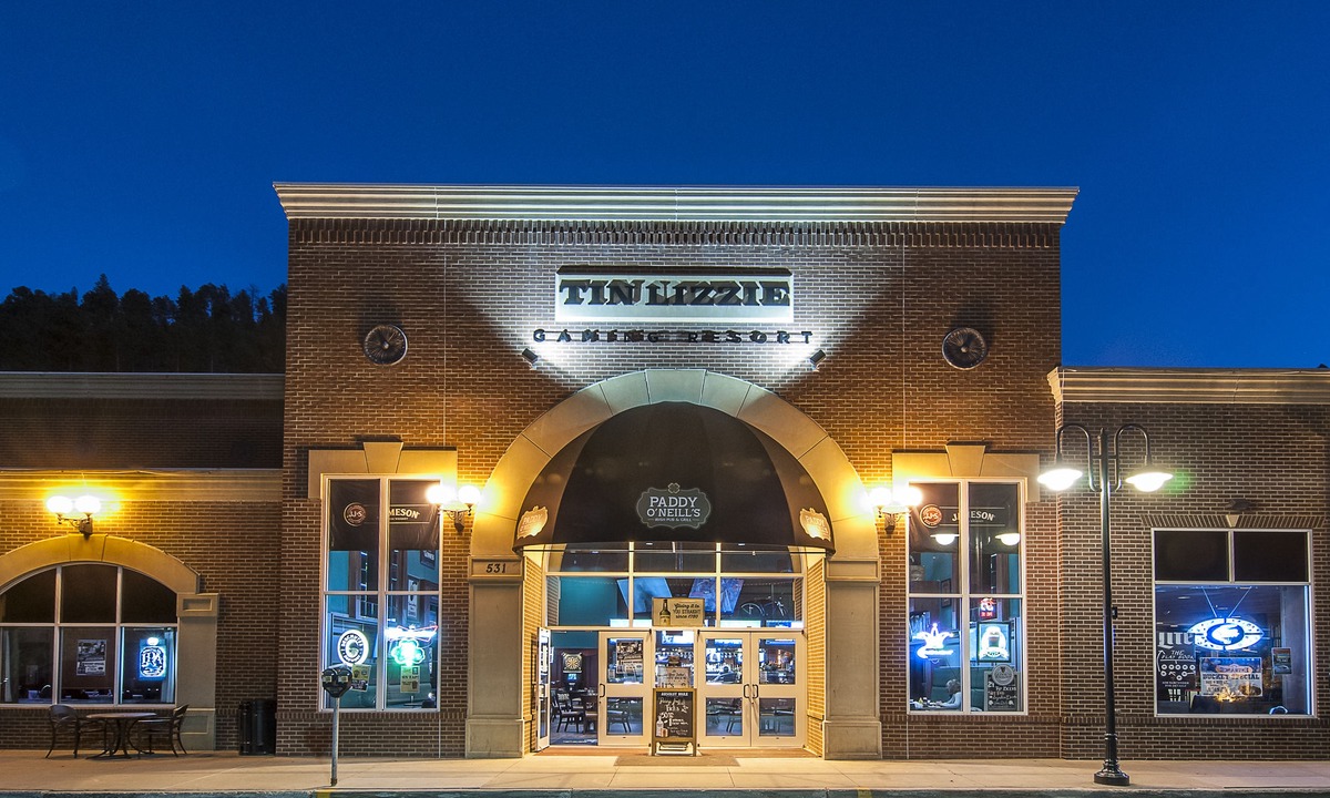 Deadwood Hotel | Hampton Inn Deadwood at Tin Lizzie Gaming Resort
