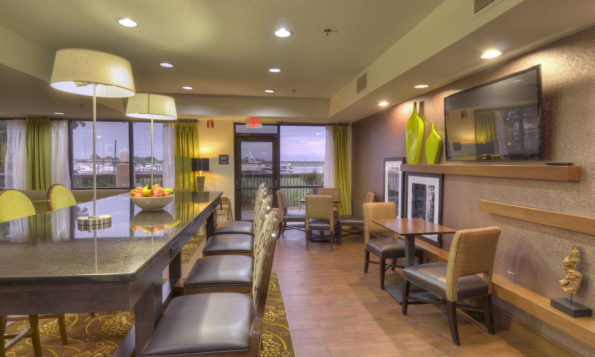 Georgetown Hotel | Hampton Inn Georgetown-Marina