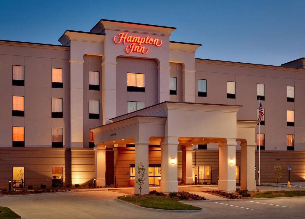 West Omaha Hotel | Hampton Inn Omaha/West Dodge Road