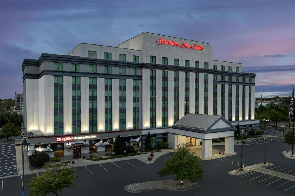 Skokie Hotel | Hampton Inn & Suites Chicago North Shore