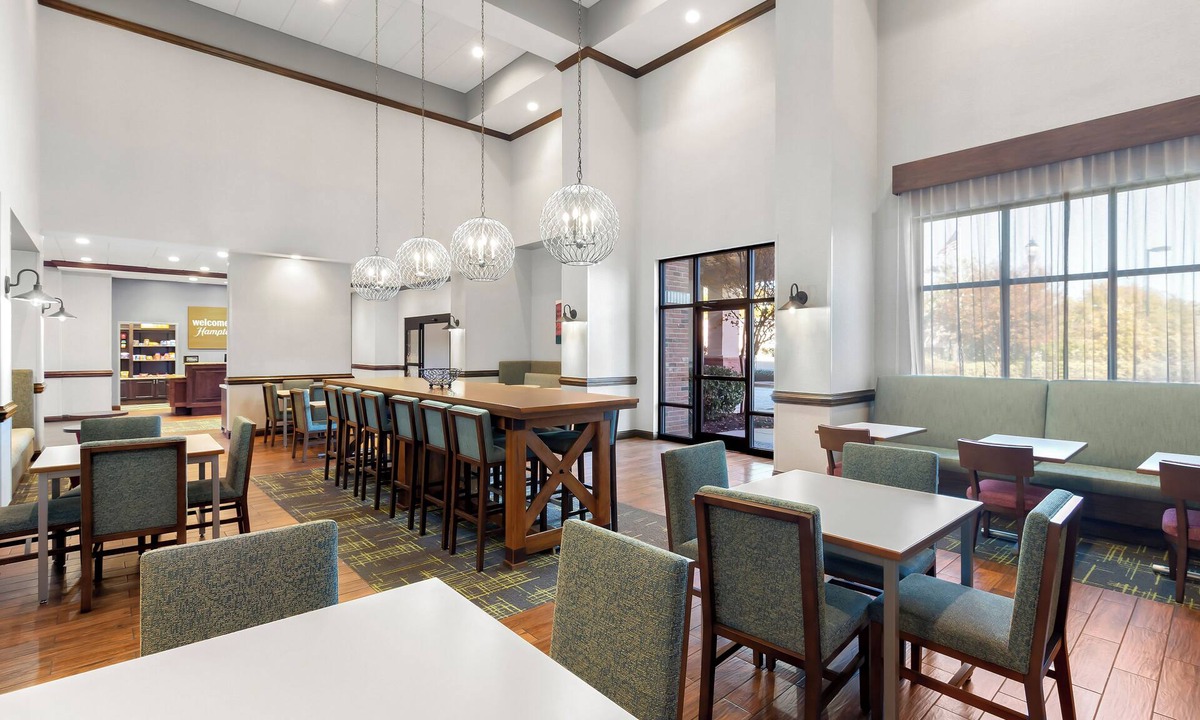 Hartsville Hotel | Hampton Inn & Suites Hartsville