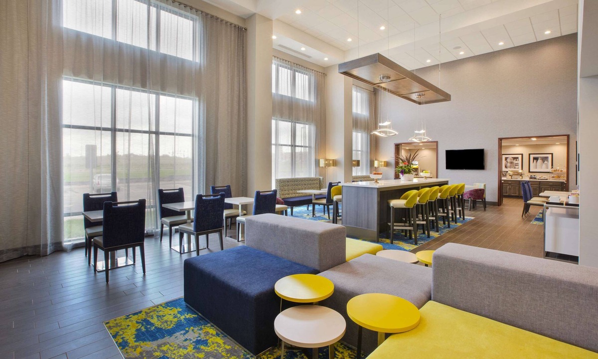 Sioux Falls Hotel | Hampton Inn & Suites Southwest/Sioux Falls