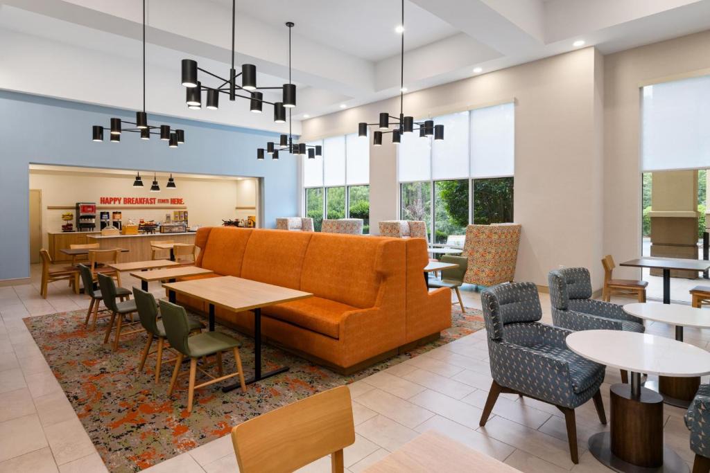 Southern Pines Hotel | Hampton Inn & Suites Southern Pines-Pinehurst
