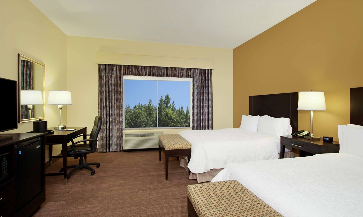 Winfield Hotel | Hampton Inn Winfield