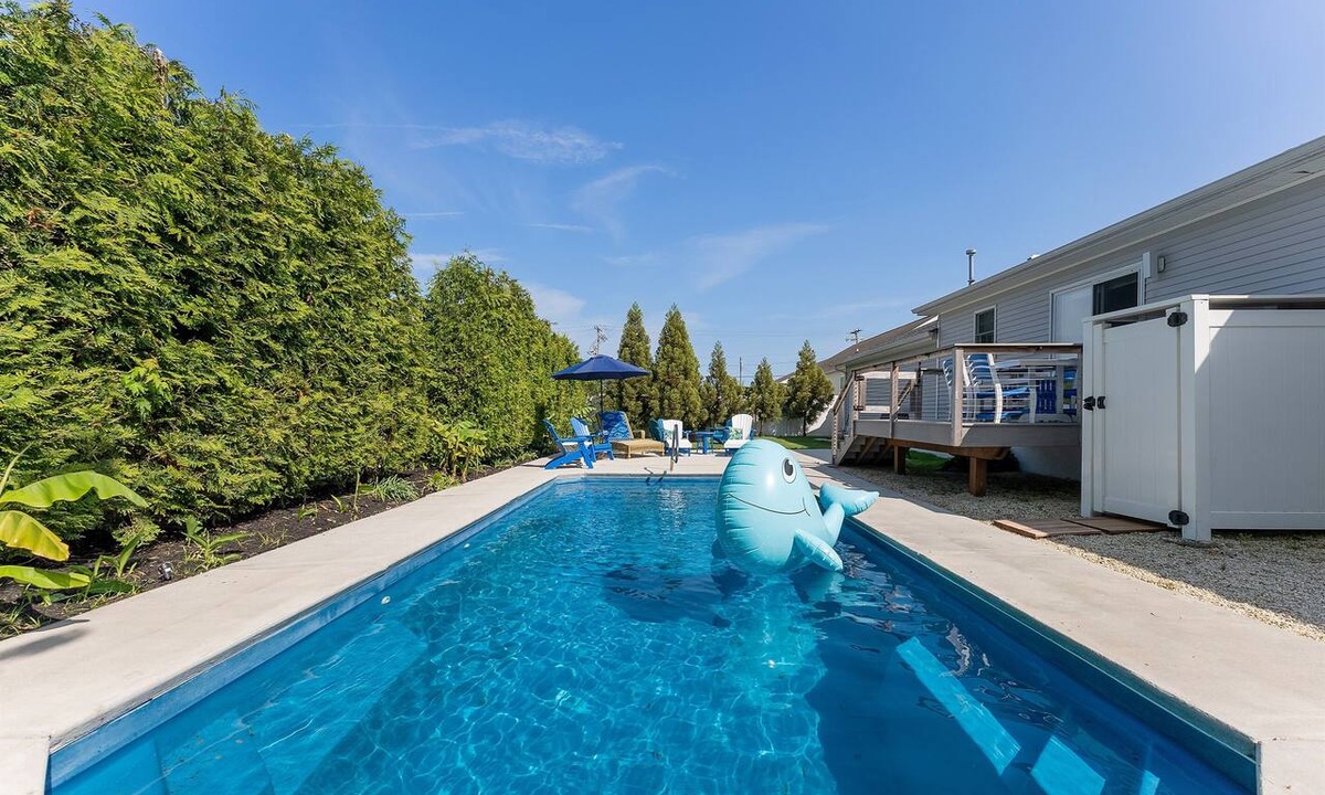 Villas House | Heated Pool + Hot Tub | Fenced Yard | Walk to Delaware Bay | Tides Away