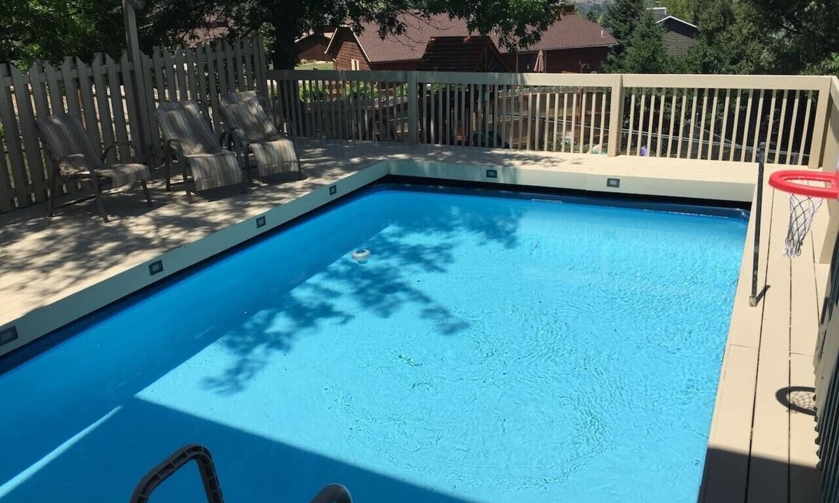Rapid City House | Heated pool, views, chef`s kitchen, 3 levels