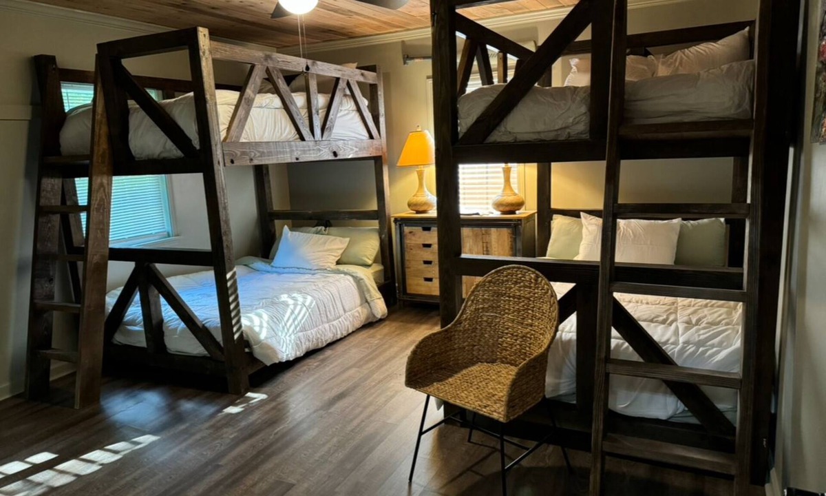 Guntersville House | Hideaway house! Cute cute! - Pet friendly!