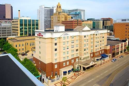 Downtown Hotel | Hilton Garden Inn Rochester Downtown