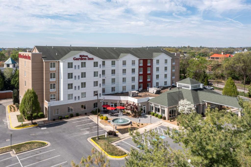 Winchester Hotel | Hilton Garden Inn Winchester
