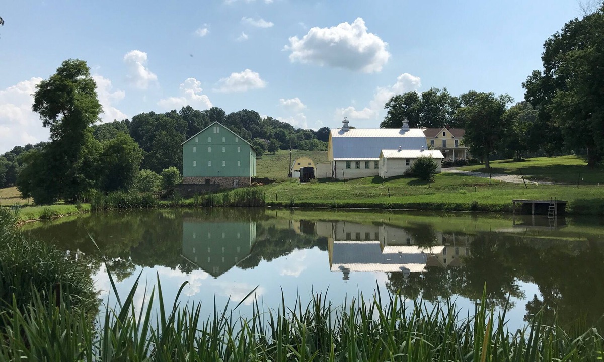 Ijamsville House | Historic 70-Acre Farm with Porches, Animals & Ponds