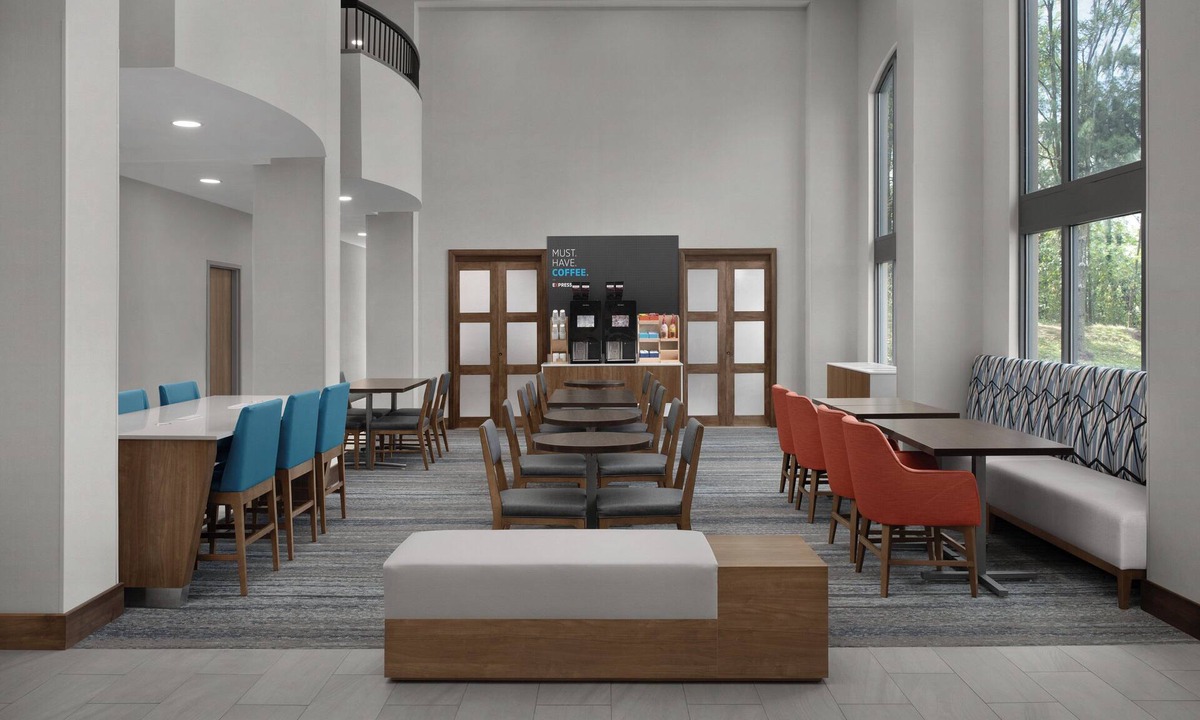 Pumphrey Hotel | Holiday Inn Express Baltimore - BWI Airport NE by IHG