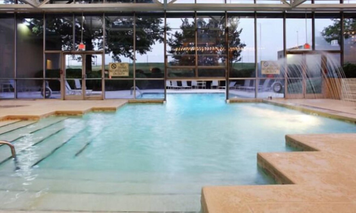Cedar Bluff Hotel | Holiday Inn Knoxville West- Cedar Bluff Rd by IHG