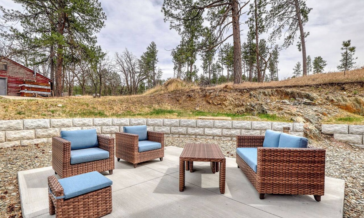 Rockerville Condo | Homestake Haven Black Hills Base Camp-2 Bedroom, King Suite