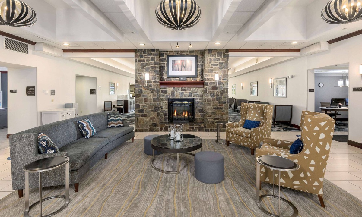 Mount Laurel Hotel | Homewood Suites by Hilton Philadelphia/Mt. Laurel