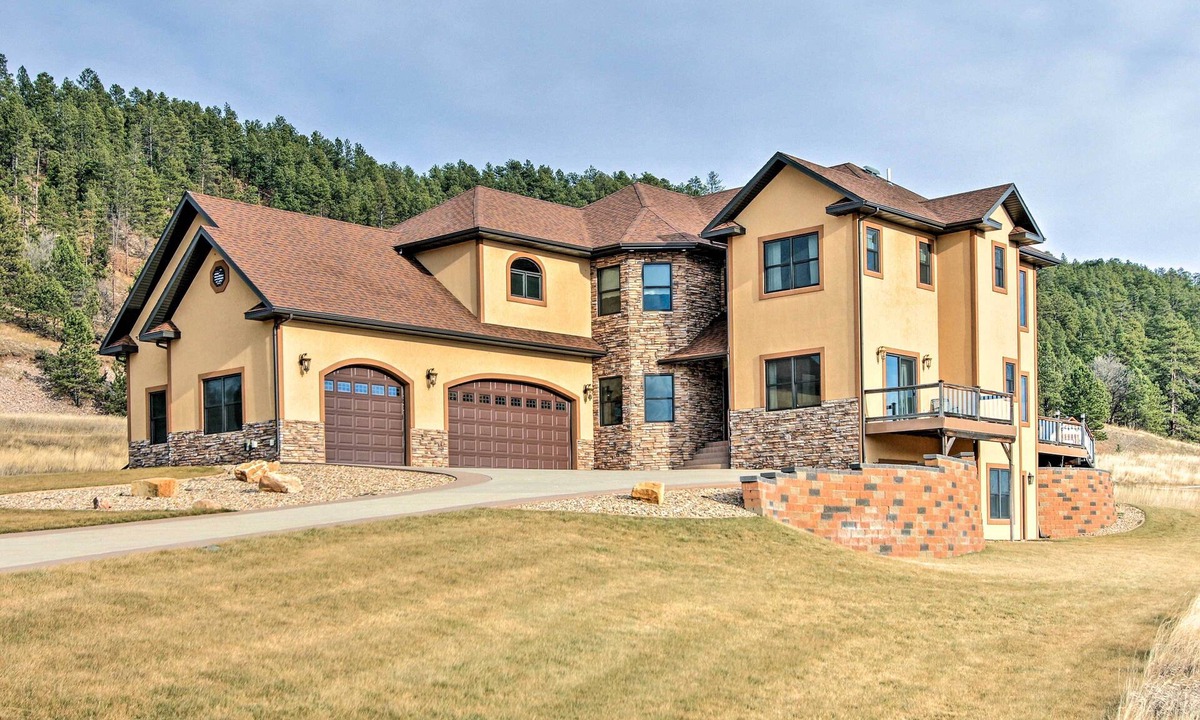 Sturgis House | Hot Tub, Game Room! Black Hills Rally-Ready Estate