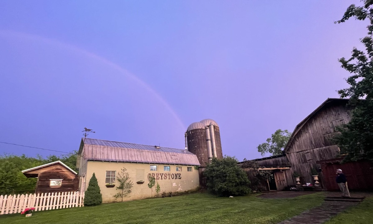 Dickel House | House. Converted Dairy Barn-5 minutes from Historic Bell Buckle and Webb School