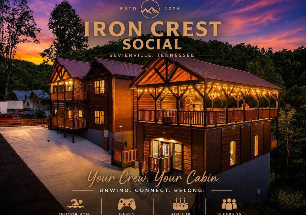 Gatlinburg - Pigeon Forge Villa | Iron Crest- Sleeps 36! Pool, Sauna, 20 Min Smokies