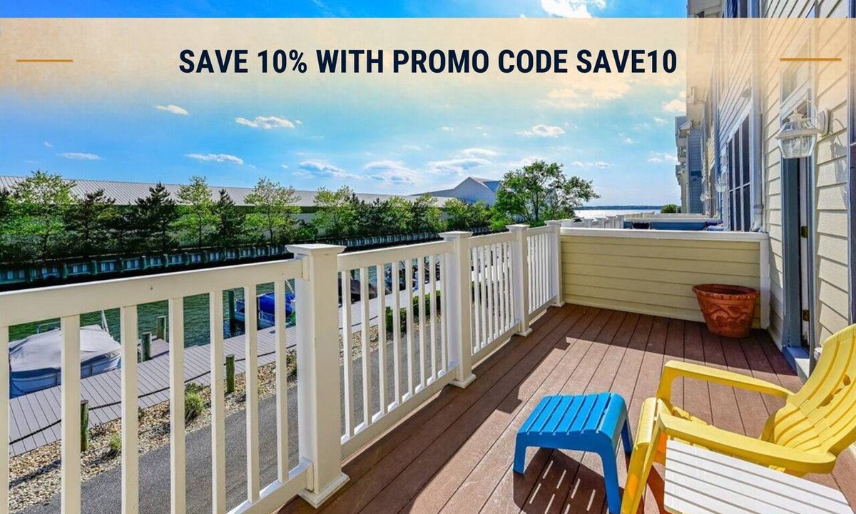 Sunset Island Condo | Island Edge-Sunset Island Waterfront 4 Bedroom Townhome with Many Amenities!