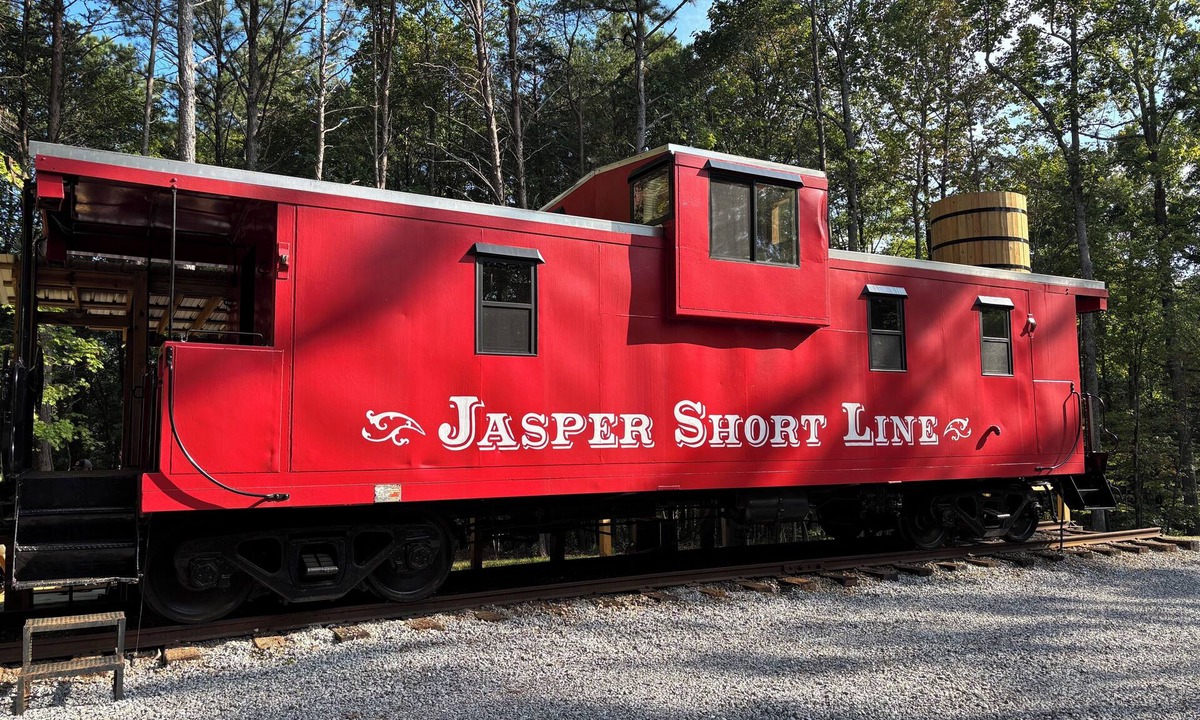Jasper House | Jasper Short Line 1968 Train Caboose