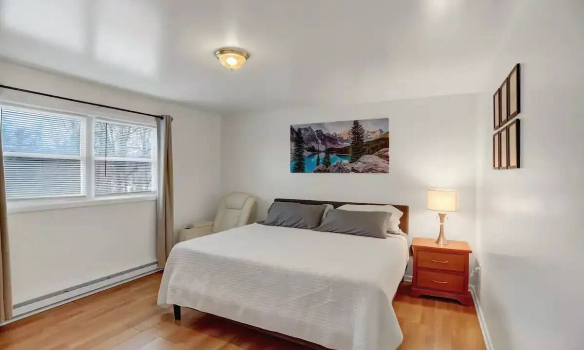 Halifax Apartment | King and Queen Suite Room 205 at Halifax Inn