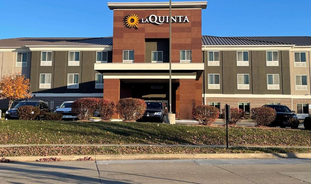 Ankeny Hotel | La Quinta Inn & Suites by Wyndham Ankeny IA - Des Moines IA
