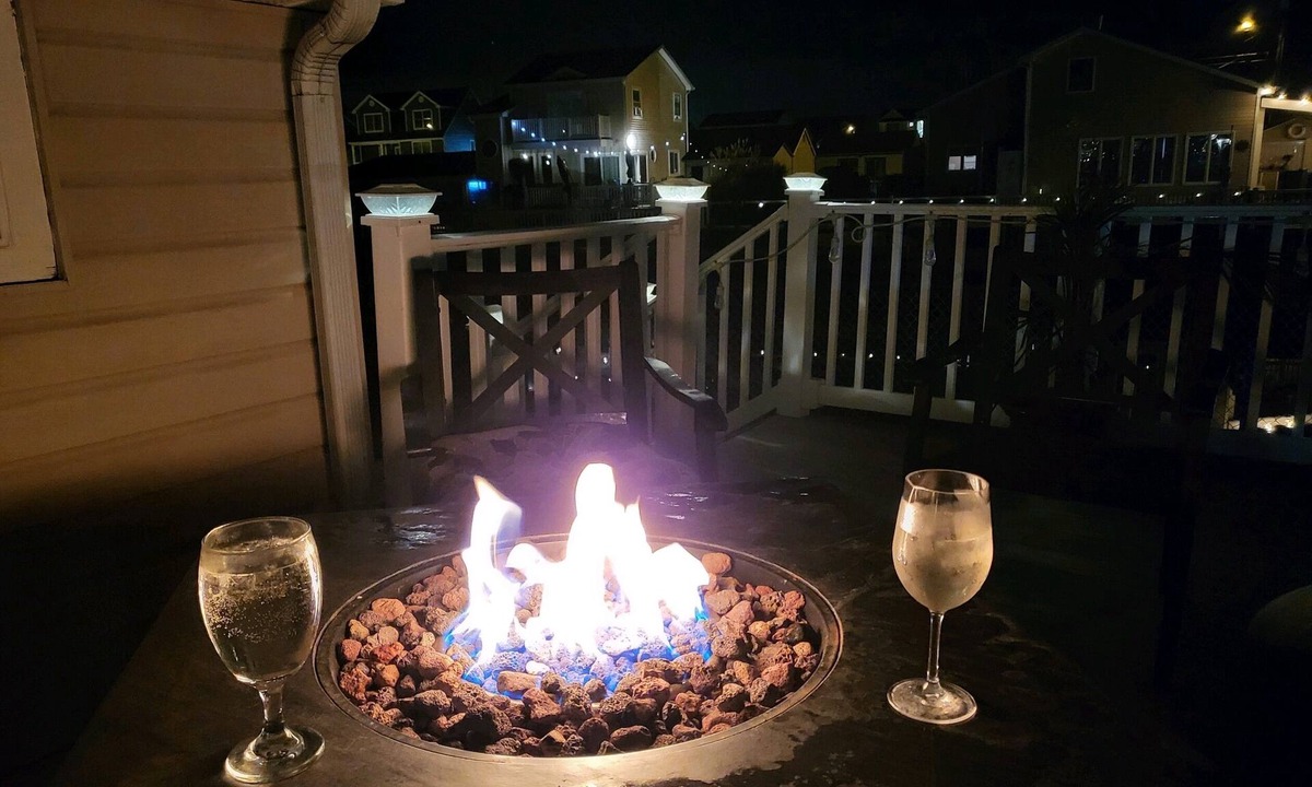 Beach Haven West House | Lagoon front Retreat - Pets welcome